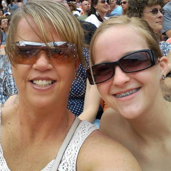 Meet your Posher, Ronda - Picture 1 of 1